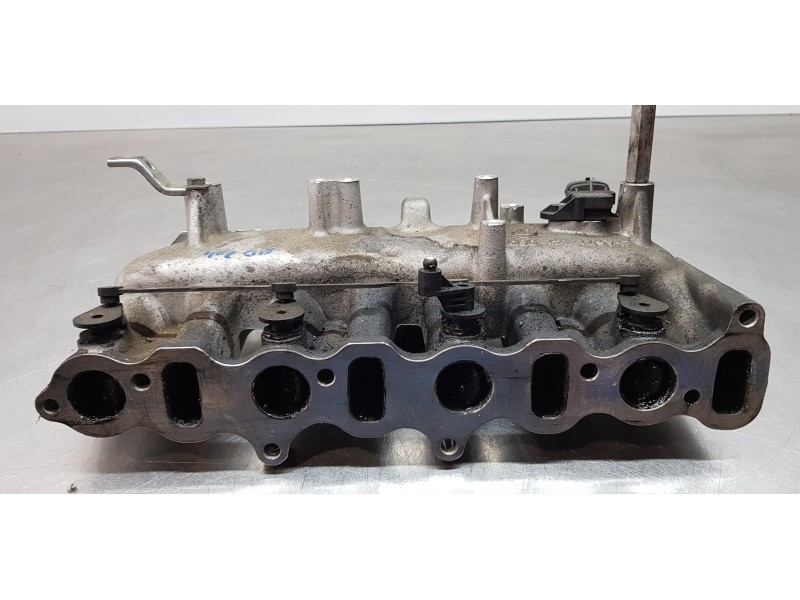 Recambio de colector admision para ssangyong rodius xdi limited referencia OEM IAM A6711410601  