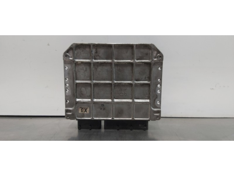 Recambio de centralita motor uce para toyota prius (nhw30) eco referencia OEM IAM 8966147210  