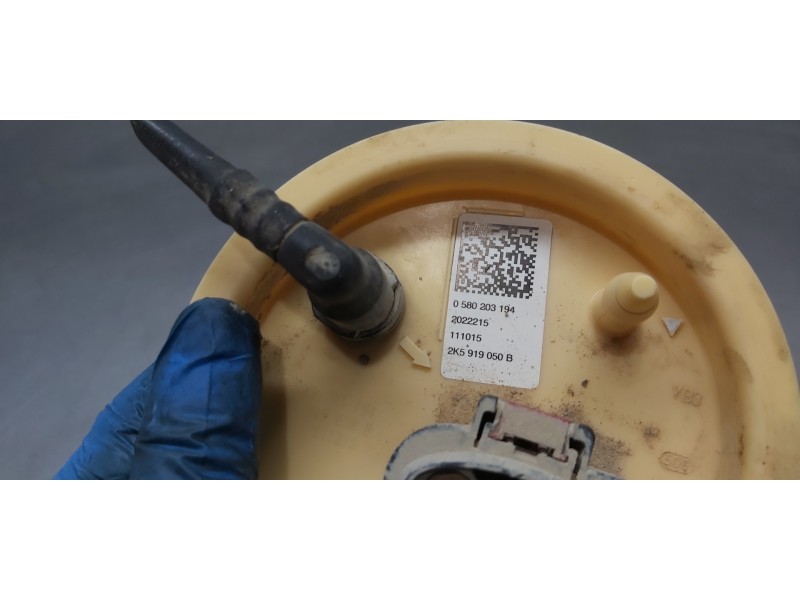 Recambio de aforador para volkswagen caddy furgón/kombi furgón bluemotion referencia OEM IAM 2K5919050B 0580203194  Recambio de aforador para volkswagen caddy furgón/kombi furgón bluemotion referencia OEM IAM 2K5919050B 0580203194