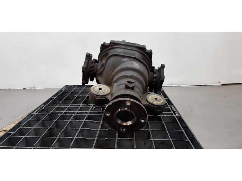 Recambio de diferencial trasero para nissan pathfinder (r51) 2.5 dci le referencia OEM IAM C8301EB300   Recambio de diferencial trasero para nissan pathfinder (r51) 2.5 dci le referencia OEM IAM C8301EB300