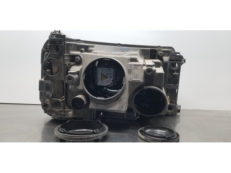 Recambio de faro izquierdo para land rover range rover sport v6 td se referencia OEM IAM XBC501733LZN 6H3213005XA8LZN 