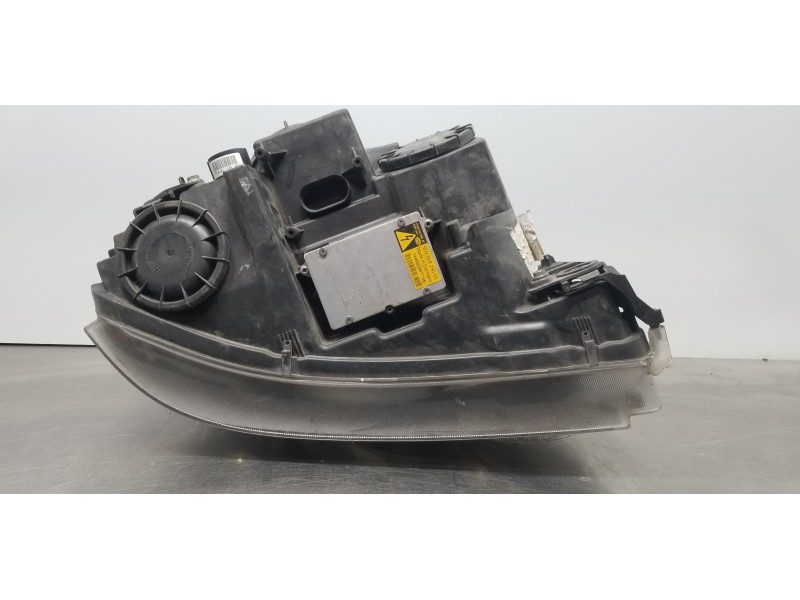 Recambio de faro izquierdo para land rover range rover sport v6 td se referencia OEM IAM XBC501733LZN 6H3213005XA8LZN 