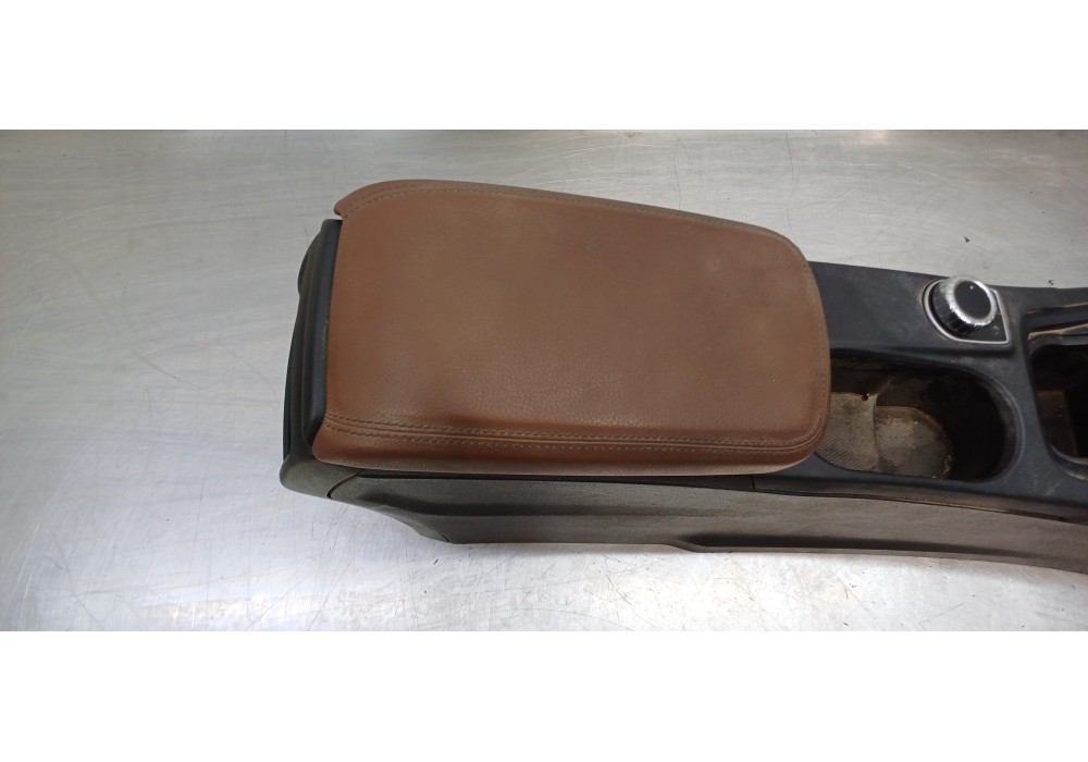 Recambio de juego asientos completo para mercedes clase b (w246) b 200 cdi be (246.201) referencia OEM IAM A0009105408 A00191004