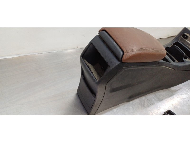 Recambio de juego asientos completo para mercedes clase b (w246) b 200 cdi be (246.201) referencia OEM IAM A0009105408 A00191004