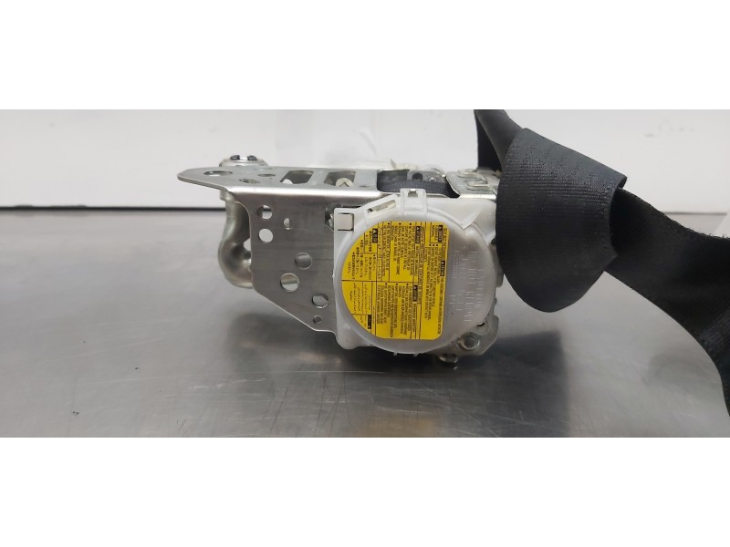 Recambio de cinturon seguridad delantero derecho para toyota prius (nhw30) eco referencia OEM IAM 7321047143B3   Recambio de cinturon seguridad delantero derecho para toyota prius (nhw30) eco referencia OEM IAM 7321047143B3