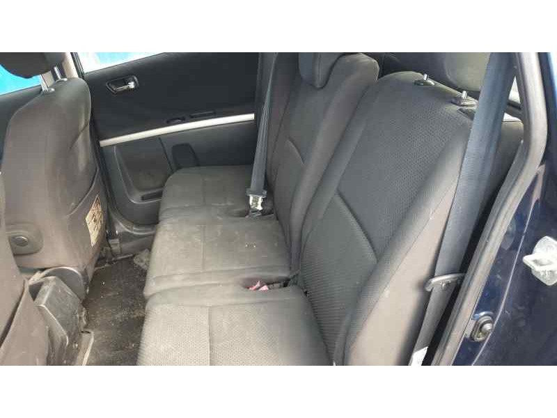 toyota corolla verso (r1) del año 2005