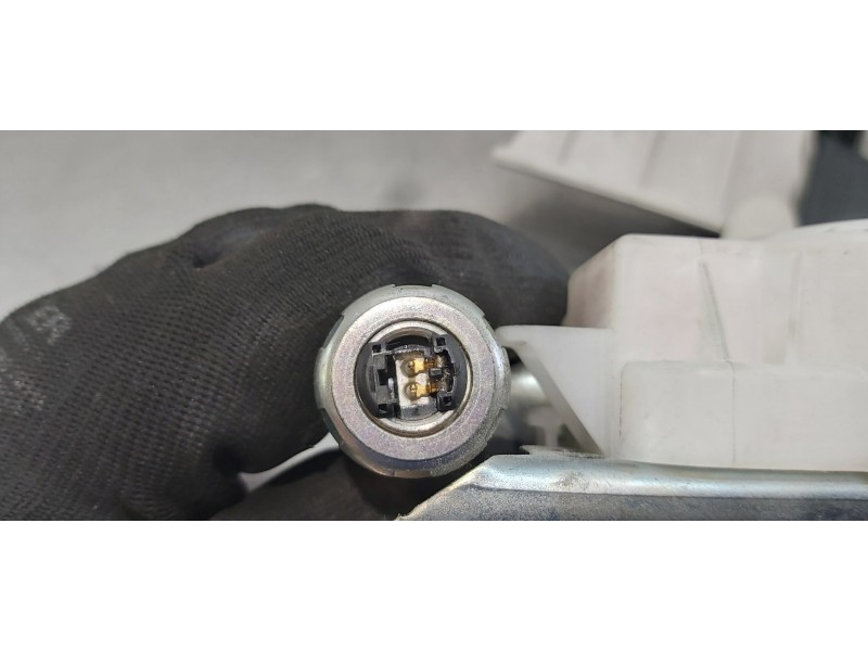 Recambio de cinturon seguridad delantero derecho para toyota prius (nhw30) eco referencia OEM IAM 7321047143B3   Recambio de cinturon seguridad delantero derecho para toyota prius (nhw30) eco referencia OEM IAM 7321047143B3