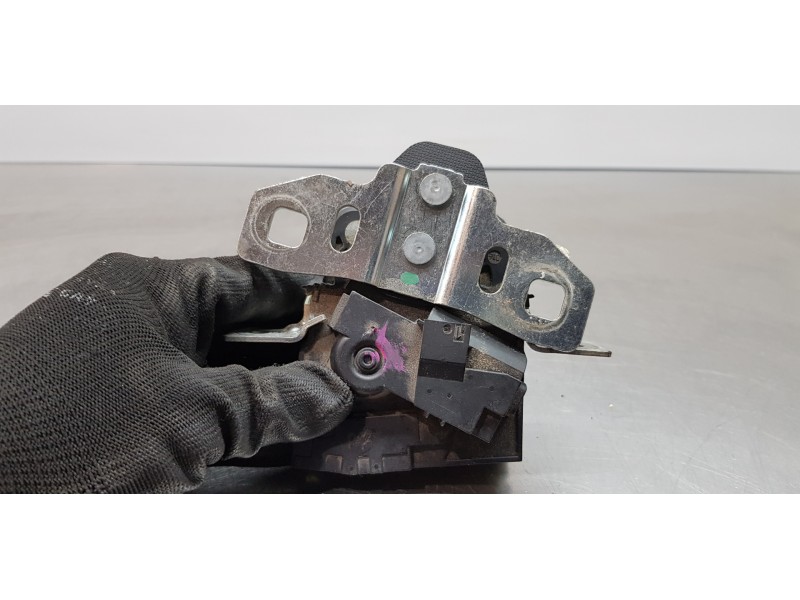 Recambio de cerradura maletero / porton para mercedes clase b (w246) b 200 cdi be (246.201) referencia OEM IAM A2467401301  