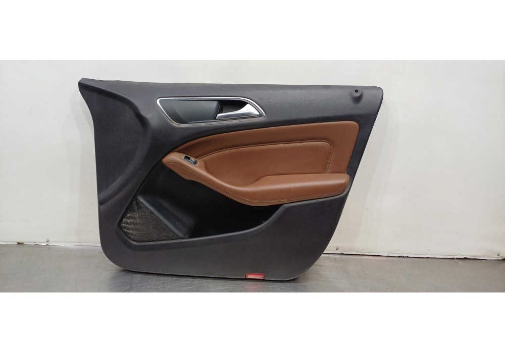 Recambio de juego asientos completo para mercedes clase b (w246) b 200 cdi be (246.201) referencia OEM IAM A0009105408 A00191004