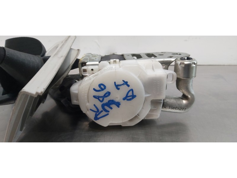 Recambio de cinturon seguridad delantero izquierdo para toyota prius (nhw30) eco referencia OEM IAM 7322047113B2  