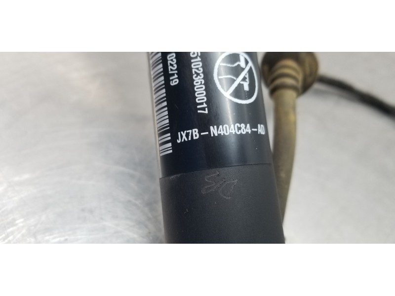 Recambio de amortiguadores maletero / porton para ford focus turnier active referencia OEM IAM 2634285 JX7BN404C84AD  Recambio de amortiguadores maletero / porton para ford focus turnier active referencia OEM IAM 2634285 JX7BN404C84AD
