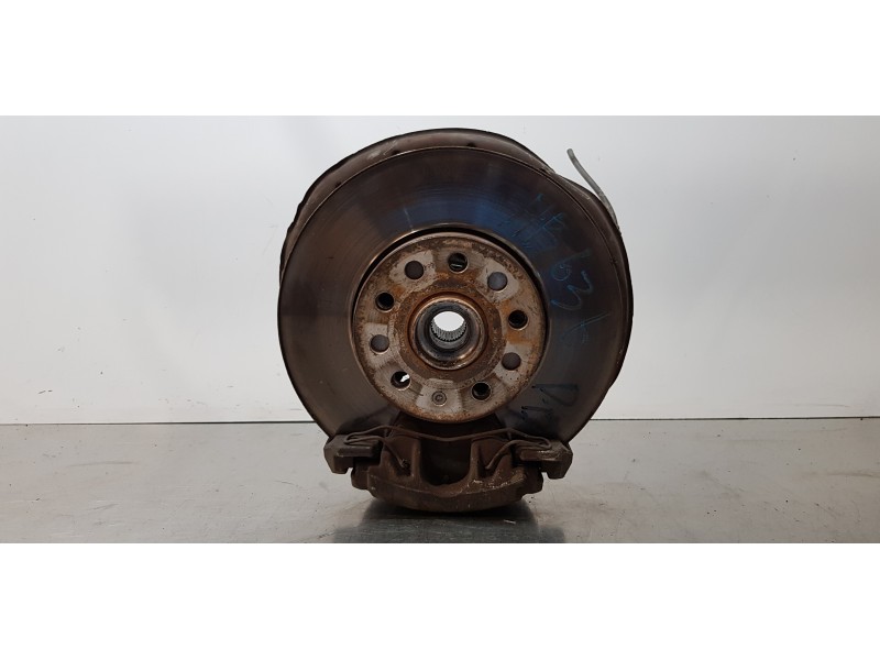 Recambio de mangueta delantera derecha para volkswagen golf v berlina (1k1) highline referencia OEM IAM 1K0407256AA  