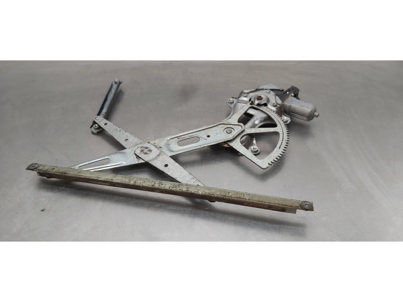 Recambio de elevalunas delantero izquierdo para toyota prius (nhw30) eco referencia OEM IAM 6980252070  