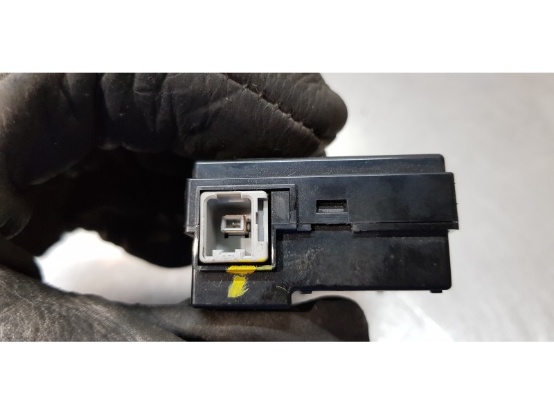 Recambio de modulo electronico para hyundai ix35 style 2wd referencia OEM IAM 954702S000   Recambio de modulo electronico para hyundai ix35 style 2wd referencia OEM IAM 954702S000