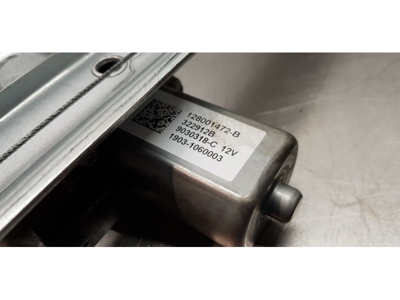 Recambio de elevalunas delantero izquierdo para nissan primastar cerrada referencia OEM IAM 8070100Q1A  