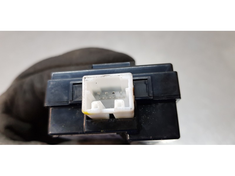 Recambio de modulo electronico para hyundai ix35 style 2wd referencia OEM IAM 954702S000   Recambio de modulo electronico para hyundai ix35 style 2wd referencia OEM IAM 954702S000