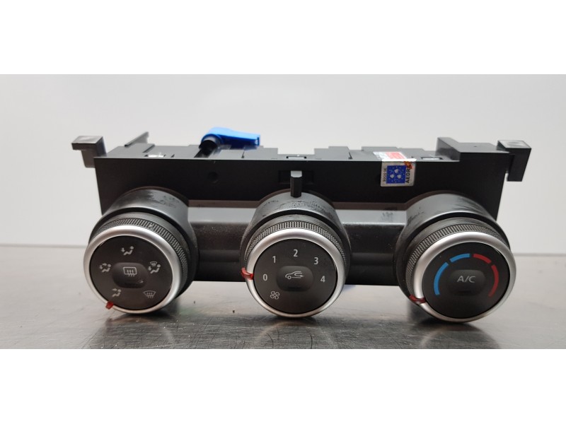 Recambio de mando calefaccion / aire acondicionado para nissan primastar cerrada referencia OEM IAM 285257697R  