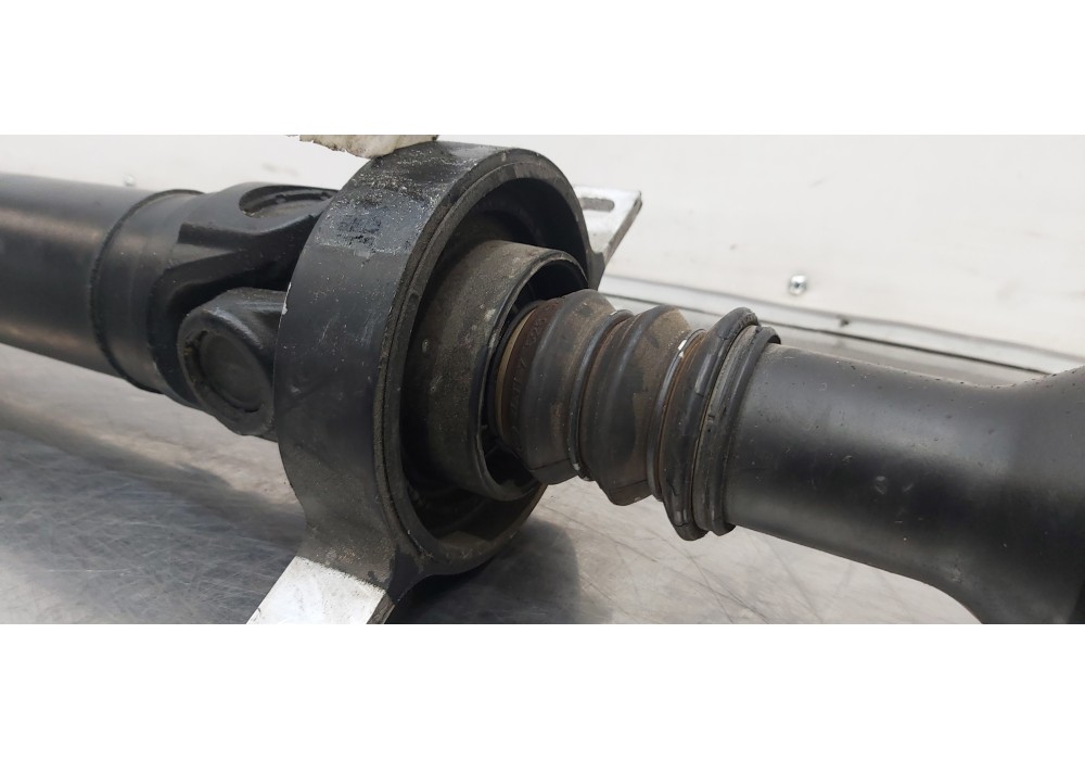 Recambio de transmision central para bmw serie 1 lim. (f20/f21) 116d m sport referencia OEM IAM 26108641835  