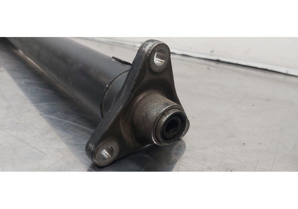 Recambio de transmision central para bmw serie 1 lim. (f20/f21) 116d m sport referencia OEM IAM 26108641835  