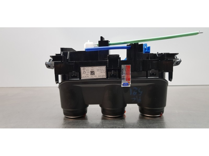 Recambio de mando calefaccion / aire acondicionado para nissan primastar cerrada referencia OEM IAM 285257697R  