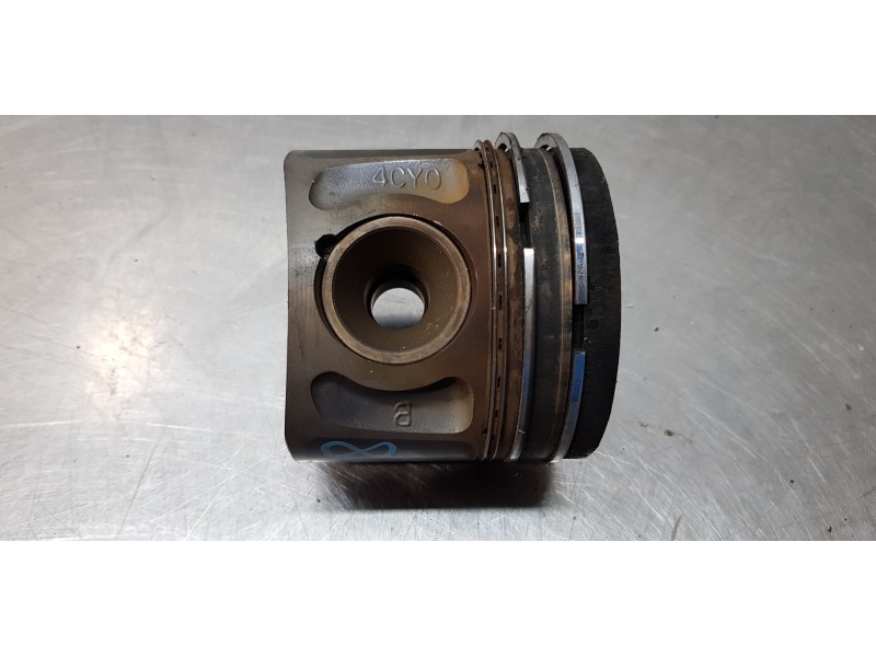 Recambio de piston para hyundai ix35 style awd referencia OEM IAM 234102F930   Recambio de piston para hyundai ix35 style awd referencia OEM IAM 234102F930