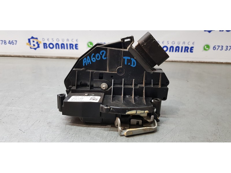 Recambio de cerradura puerta trasera derecha para ford ecosport trend referencia OEM IAM CN15A264A26DD  