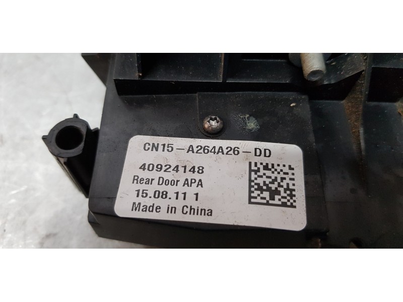 Recambio de cerradura puerta trasera derecha para ford ecosport trend referencia OEM IAM CN15A264A26DD  