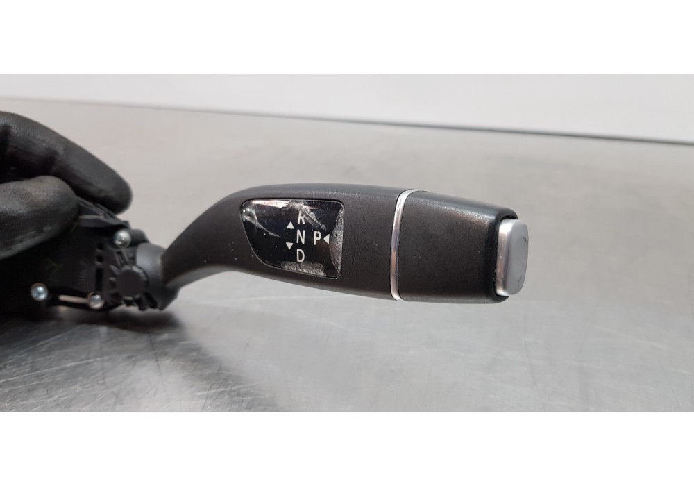 Recambio de palanca cambio para mercedes clase b (w246) b 200 cdi (246.208) referencia OEM IAM A24690089179051 408209 