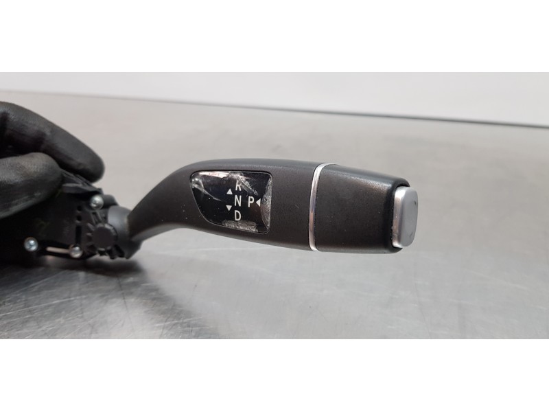 Recambio de palanca cambio para mercedes clase b (w246) b 200 cdi (246.208) referencia OEM IAM A24690089179051 408209 