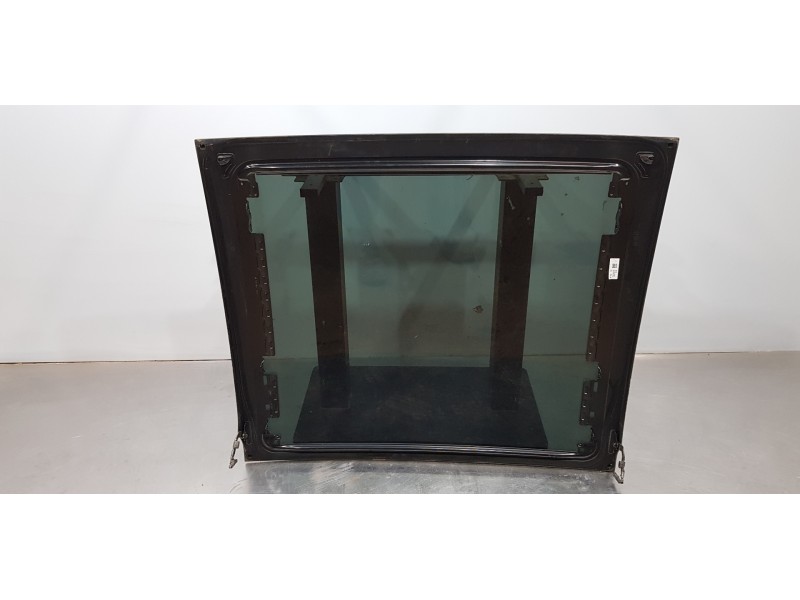 Recambio de techo para hyundai tucson ix35 referencia OEM IAM 81611D3000 H3100D3000 