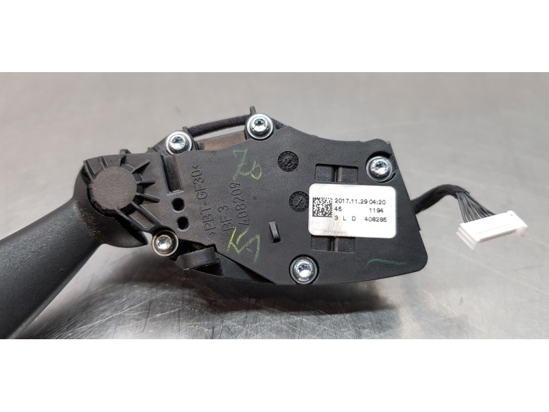 Recambio de palanca cambio para mercedes clase b (w246) b 200 cdi (246.208) referencia OEM IAM A24690089179051 408209 