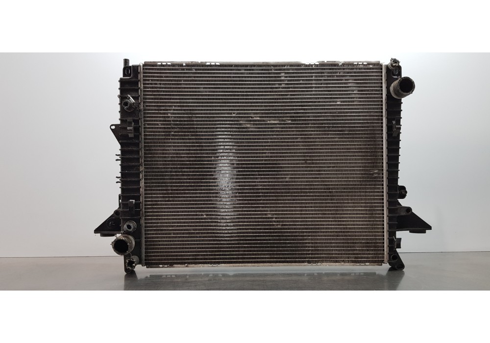 Recambio de radiador agua para land rover range rover sport v6 td se referencia OEM IAM PCC500560 7H328T000DA 