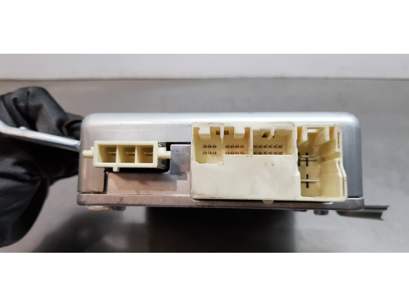 Recambio de modulo electronico para toyota prius+ life referencia OEM IAM 8965047411  