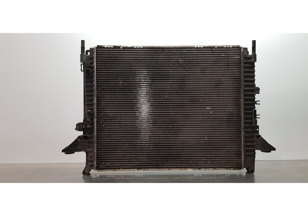 Recambio de radiador agua para land rover range rover sport v6 td se referencia OEM IAM PCC500560 7H328T000DA 