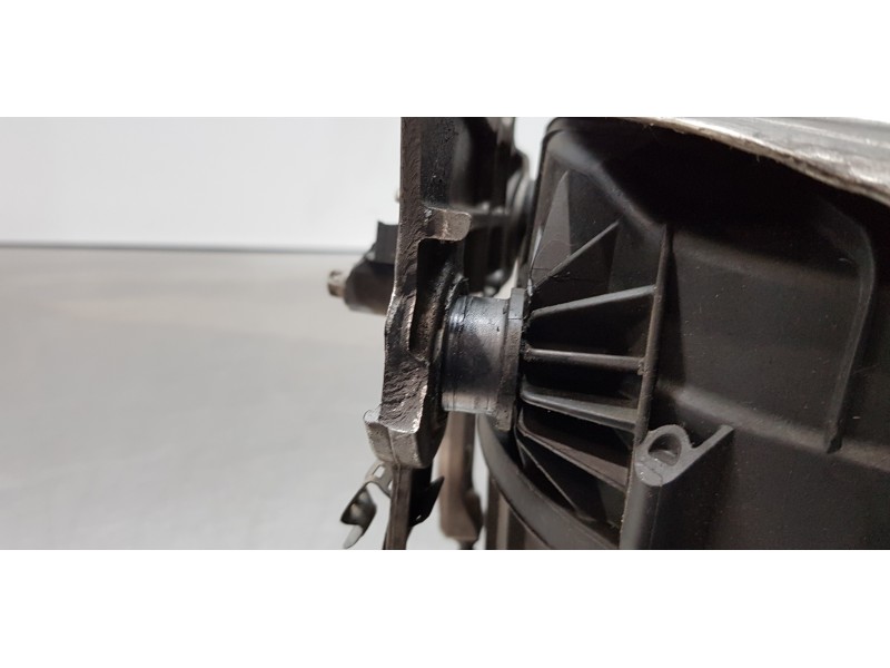 Recambio de filtro aire para mercedes clase e (w212) lim. 220 cdi blueefficiency (212.002) referencia OEM IAM A6510901101  