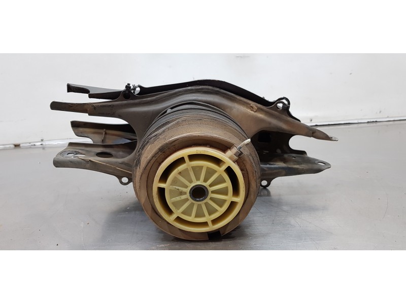 Recambio de muelle amortiguacion para mercedes clase cls (w218) cls 350 cdi be (218.323) referencia OEM IAM A2123203925 A2123270