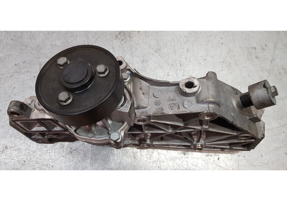 Recambio de soporte alternador para bmw serie 1 lim. (f20/f21) 116d m sport referencia OEM IAM 11518595645  