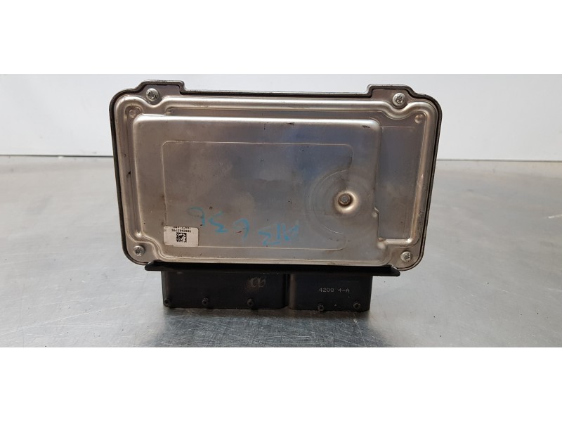 Recambio de centralita motor uce para volkswagen golf v berlina (1k1) highline referencia OEM IAM 03C906022AT  