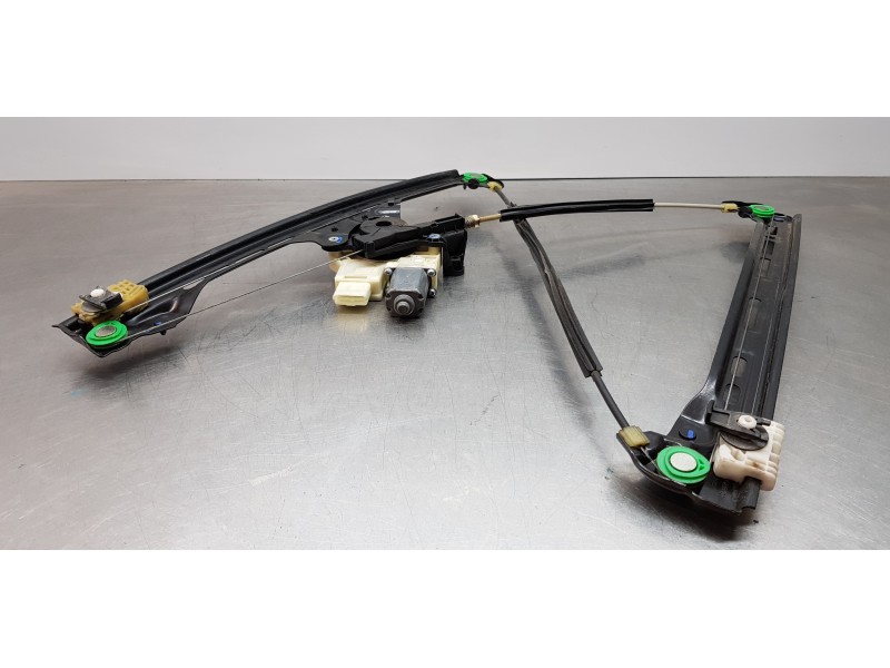 Recambio de elevalunas delantero izquierdo para citroen c4 grand picasso feel referencia OEM IAM 9675924780  