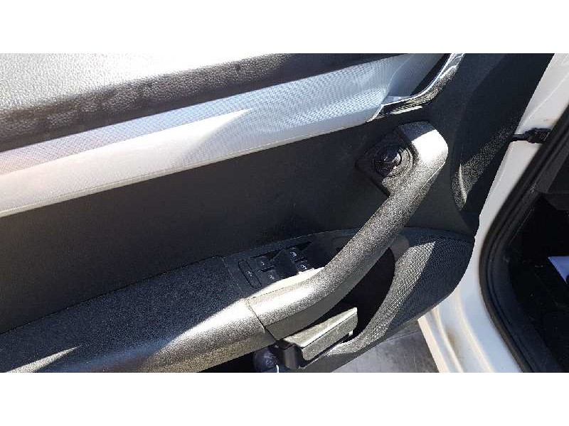 skoda octavia combi (5e5) del año 2015