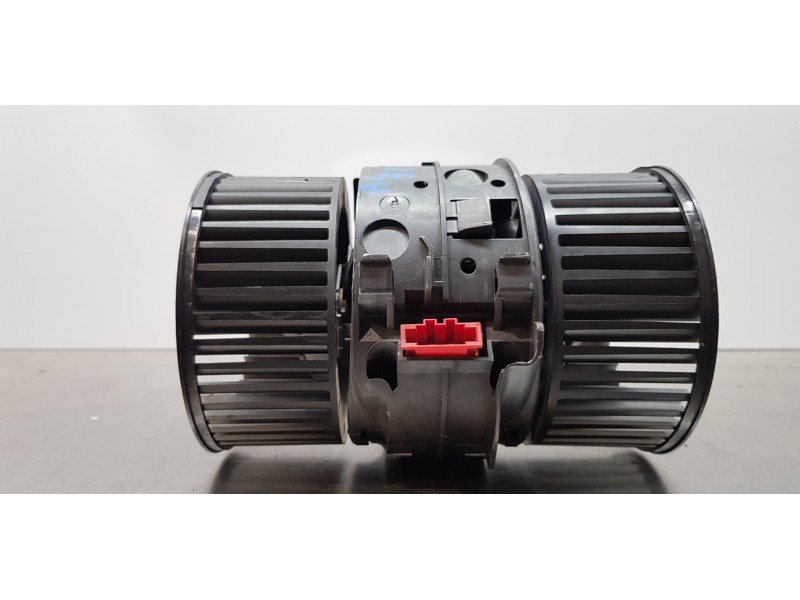 Recambio de motor calefaccion para nissan primastar cerrada referencia OEM IAM 2721000Q0B  