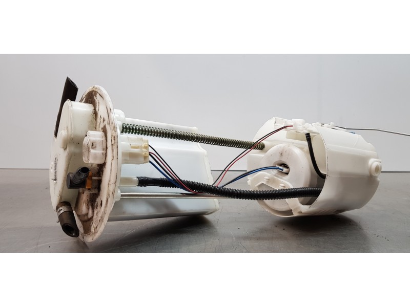 Recambio de aforador para toyota yaris hybrid active referencia OEM IAM 770200D161 777040D090 