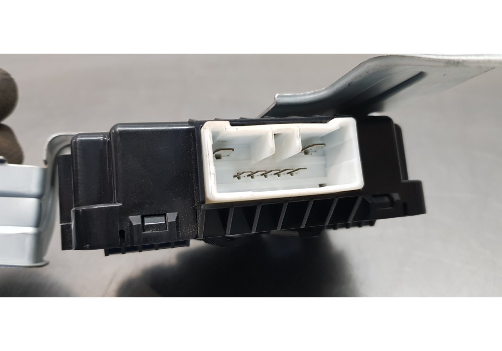 Recambio de modulo electronico para kia sportage concept referencia OEM IAM 95300D9AA0  