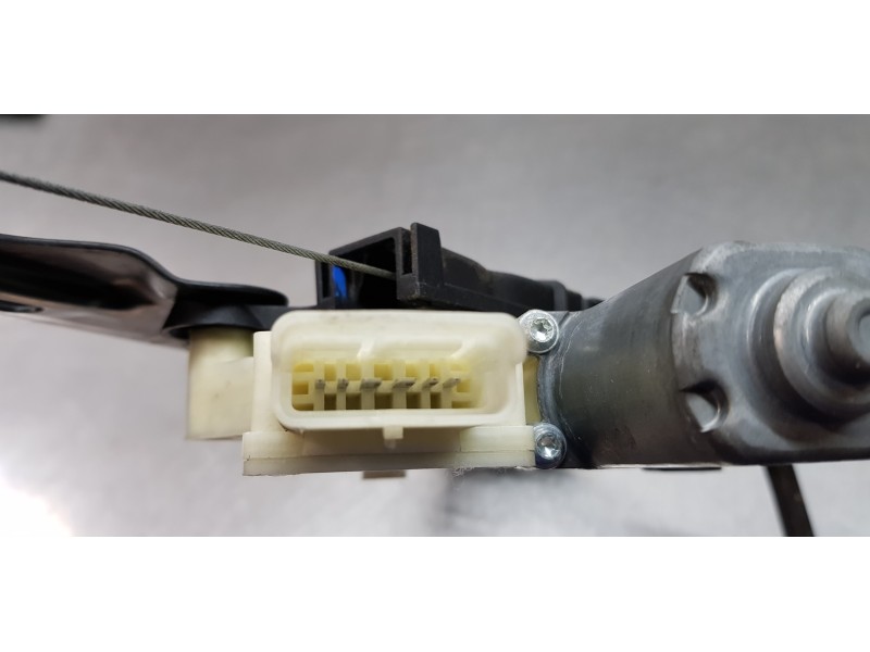 Recambio de elevalunas delantero izquierdo para citroen c4 grand picasso feel referencia OEM IAM 9675924780  