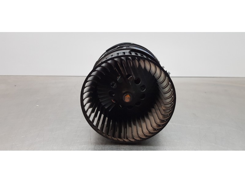 Recambio de motor calefaccion para nissan primastar cerrada referencia OEM IAM 2721000Q0B  