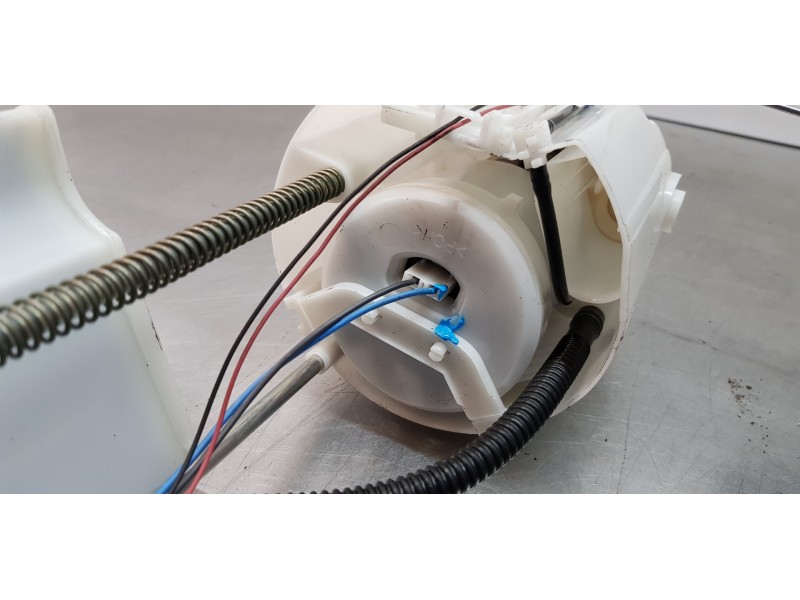 Recambio de aforador para toyota yaris hybrid active referencia OEM IAM 770200D161 777040D090 