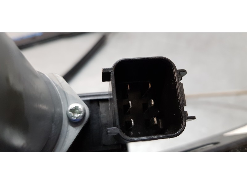 Recambio de elevalunas delantero derecho para ford c-max (ceu) titanium referencia OEM IAM AM51U23200BJ   Recambio de elevalunas delantero derecho para ford c-max (ceu) titanium referencia OEM IAM AM51U23200BJ