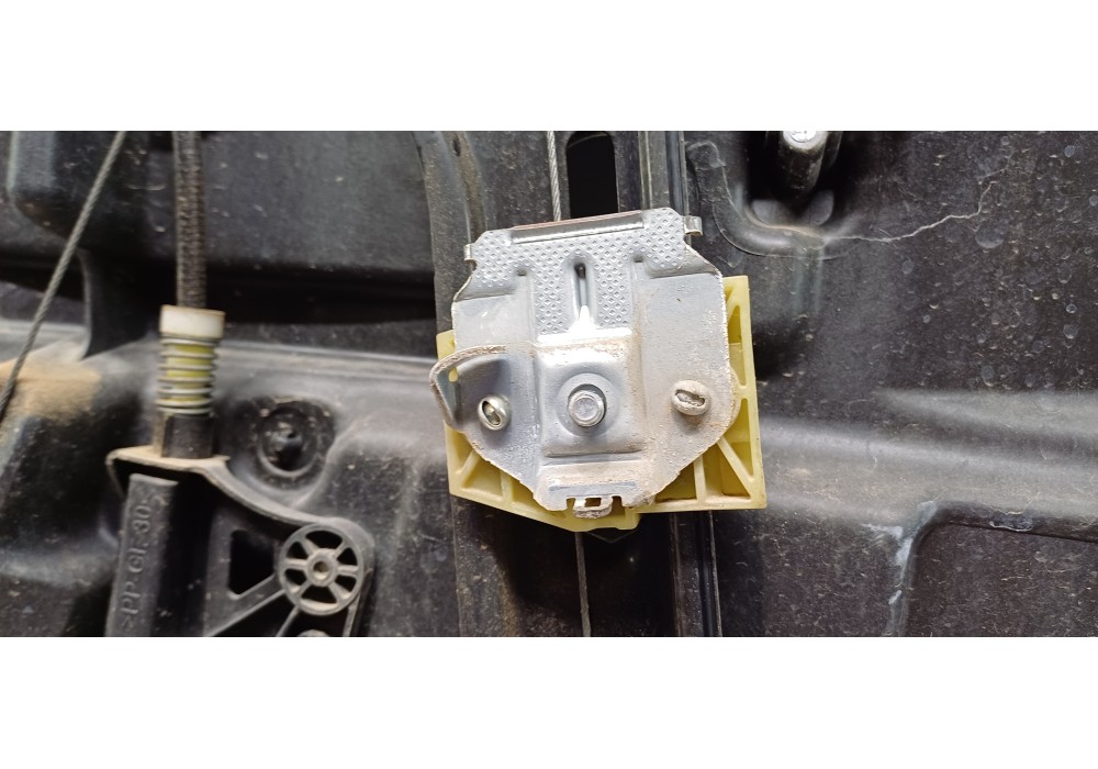 Recambio de elevalunas delantero derecho para mercedes clase b (w246) b 200 cdi be (246.201) referencia OEM IAM A2467200279 A246