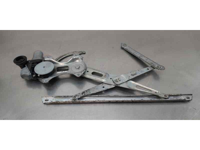 Recambio de elevalunas delantero derecho para toyota prius+ life referencia OEM IAM 6980121020   Recambio de elevalunas delantero derecho para toyota prius+ life referencia OEM IAM 6980121020