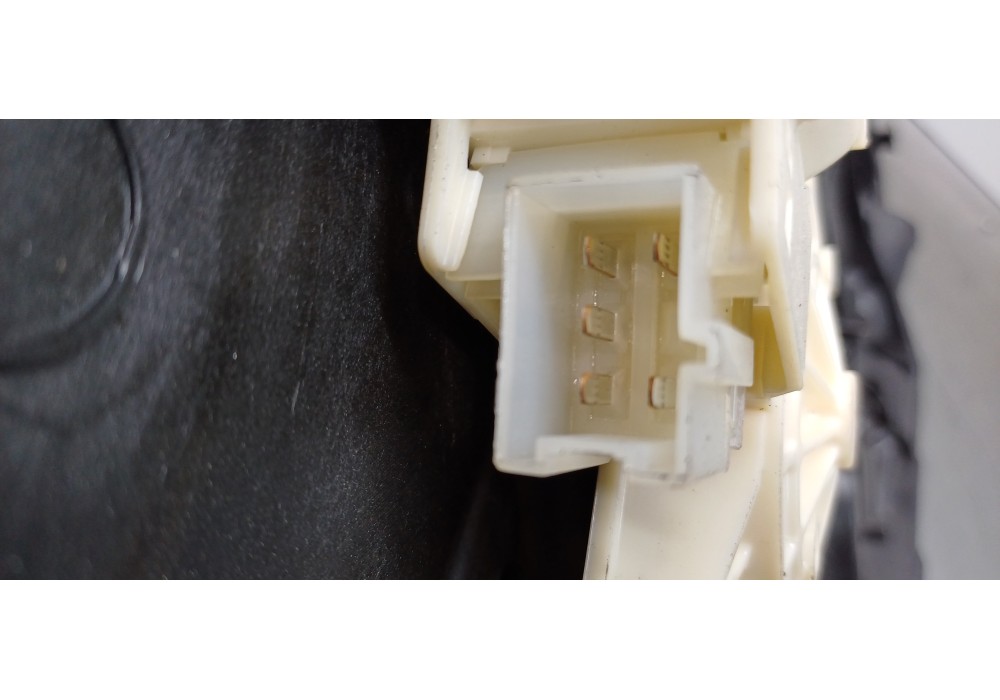 Recambio de elevalunas delantero derecho para mercedes clase b (w246) b 200 cdi be (246.201) referencia OEM IAM A2467200279 A246